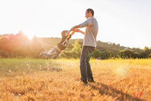 photos by kim e - san jose photographer - family session at rancho san antonio - sunset - rustic - family session - golden hour - dad and son posing