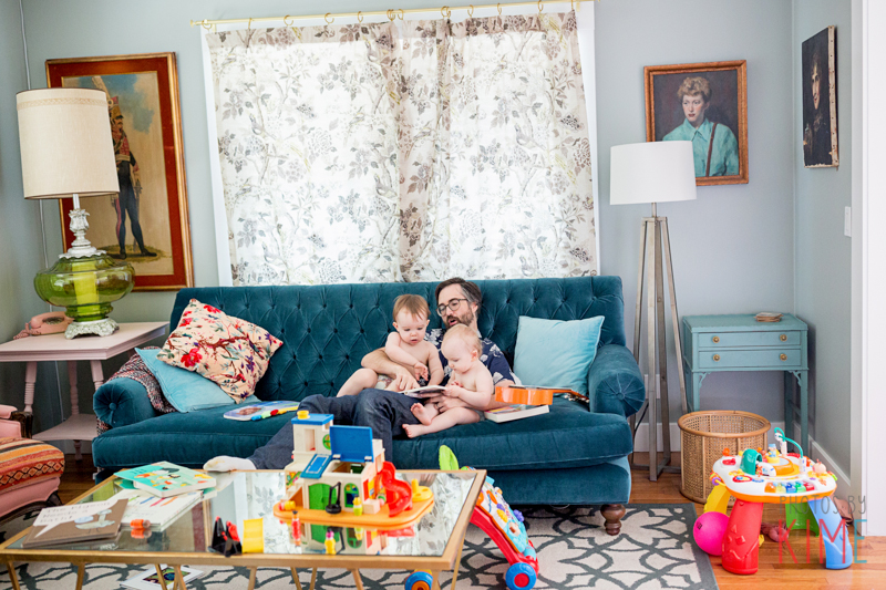 at home lifestyle family session - san jose - family - photographer - fun - natural - twins 